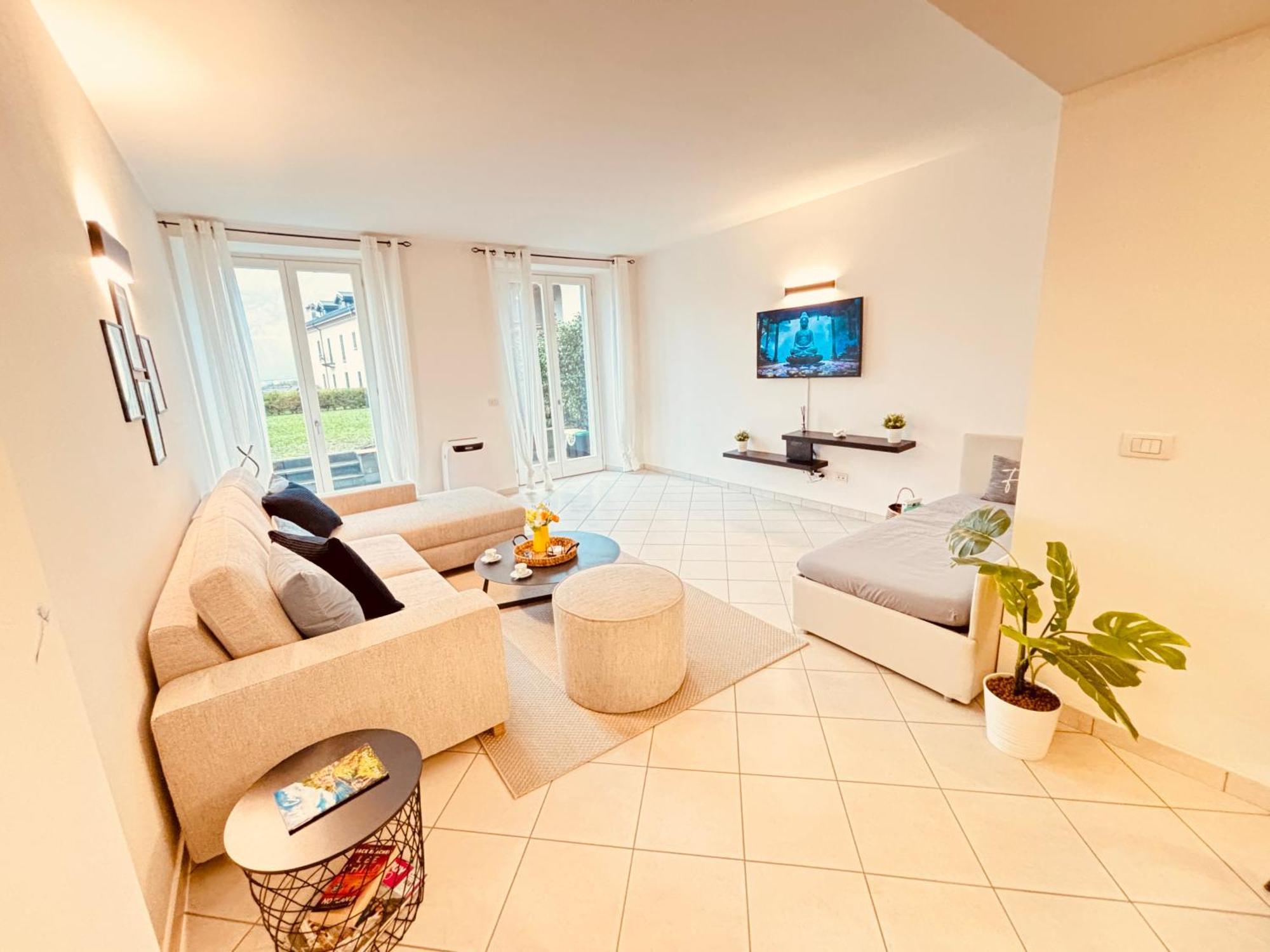 Lago Villa Zen - Apartment With Jacuzzi, Panoramic Views Лено Экстерьер фото